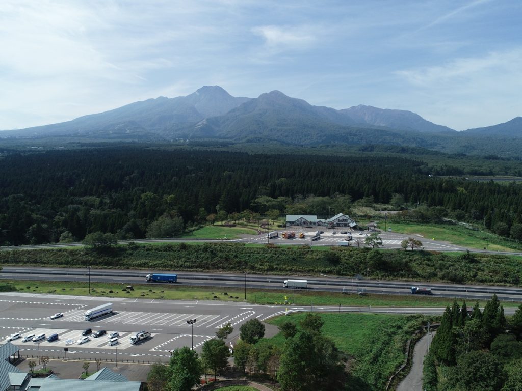 上信越自動車と妙高山